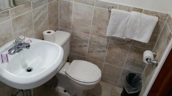 Budget Motor Inn- Stony Point image 3