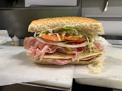 Sandwich near Budget Motor Inn- Stony Point
